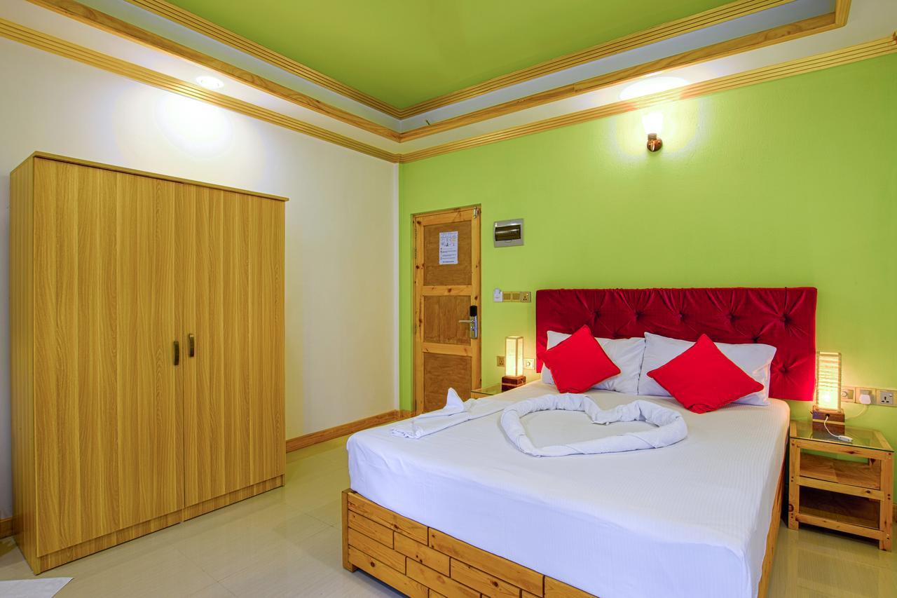 Select Village Maafushi Exterior foto